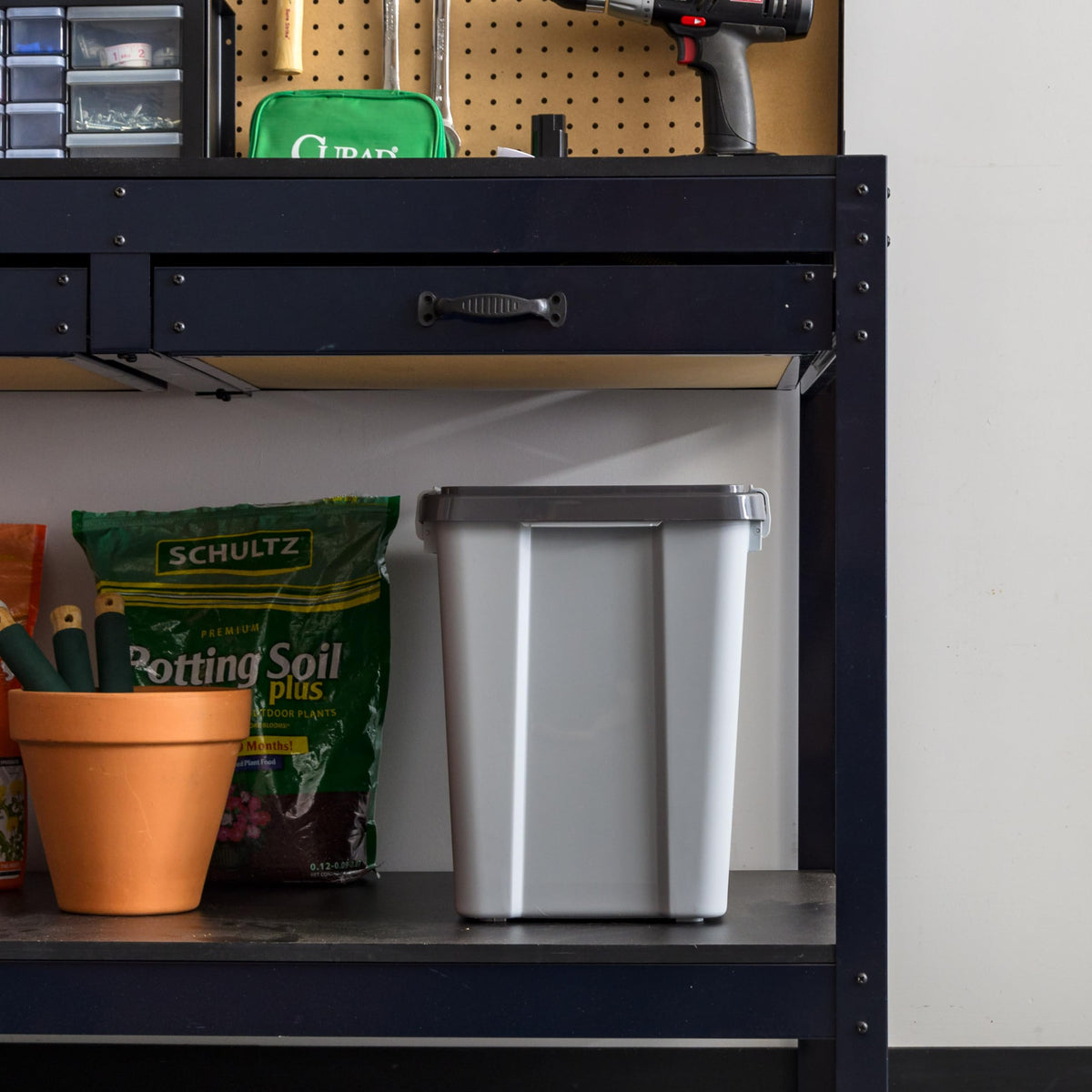 Dog Food Storage Container Up to 30 lbs R444954